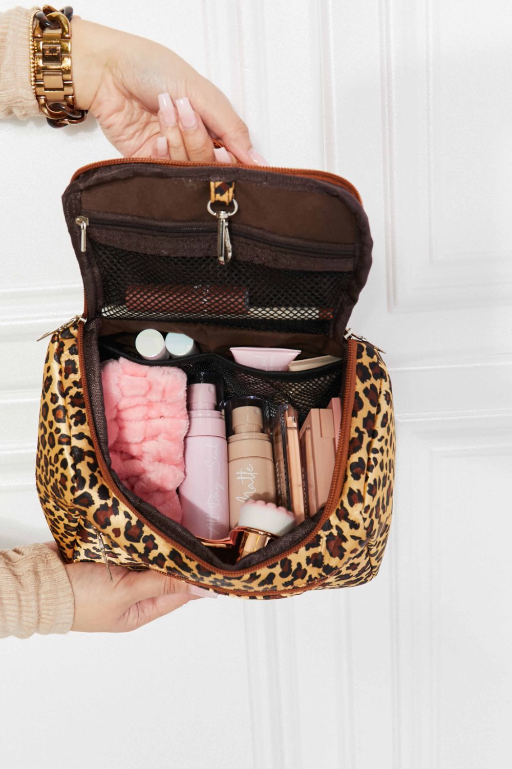 The Kinslee: Printed Makeup Bag with Strap