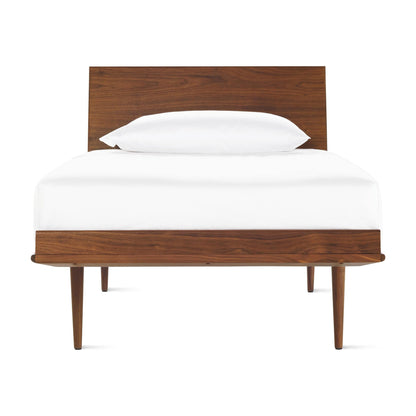 Nelson Thin Edge Wood Taper Bed